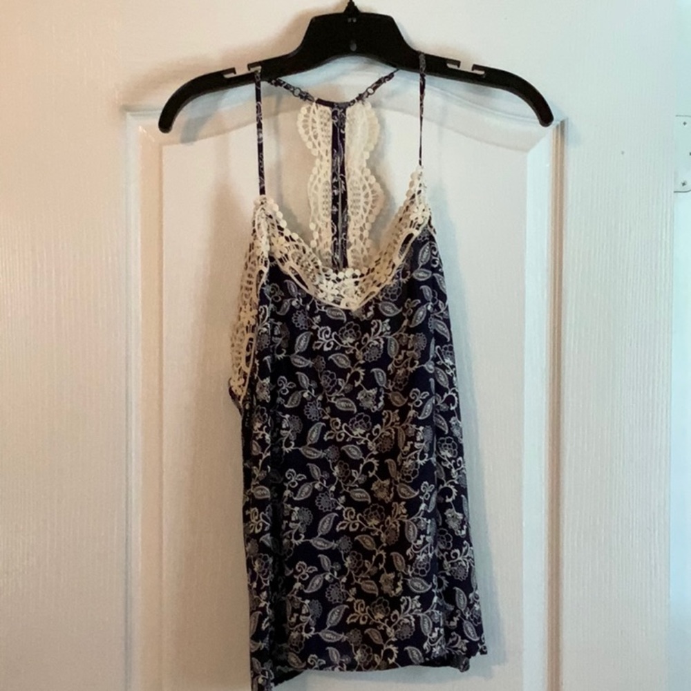 Cute top!